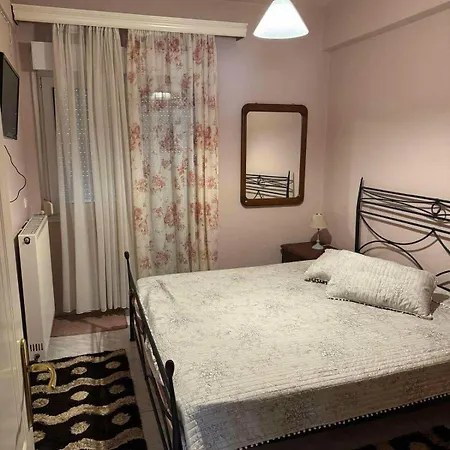 Cozy Naoussa Apartamento *